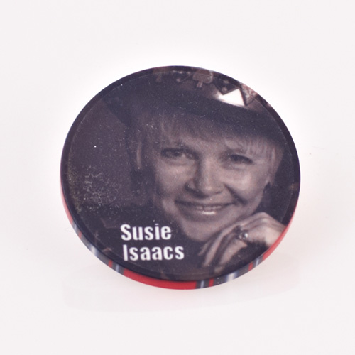 SUSIE ISAACS, WOMEN IN POKER HALL OF FAME 2008, INAUGURAL INDUCTION, TWO TIMES WINNER OFOF A WSOP BRACELET, Poker Card Guard Chip A