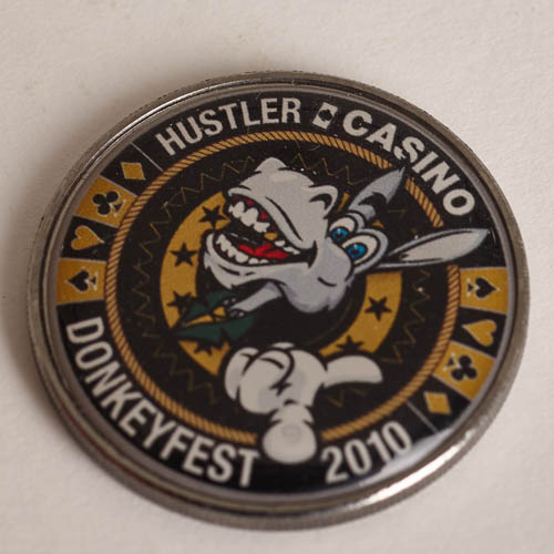 HUSTLER CASINO, DONKEYFEST, 2010, Poker Card Guard Spinner